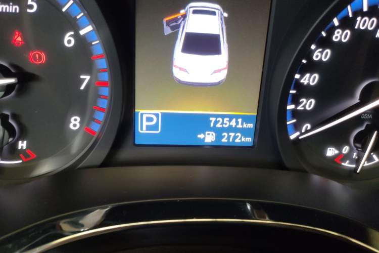 Used Venucia D60 2018 1.6L CVT Smart Connect Elite Edition Odometer Close Up