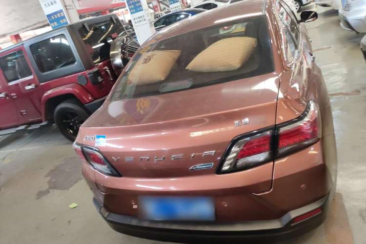 Used Venucia D60 2018 1.6L CVT Smart Connect Elite Edition Rear