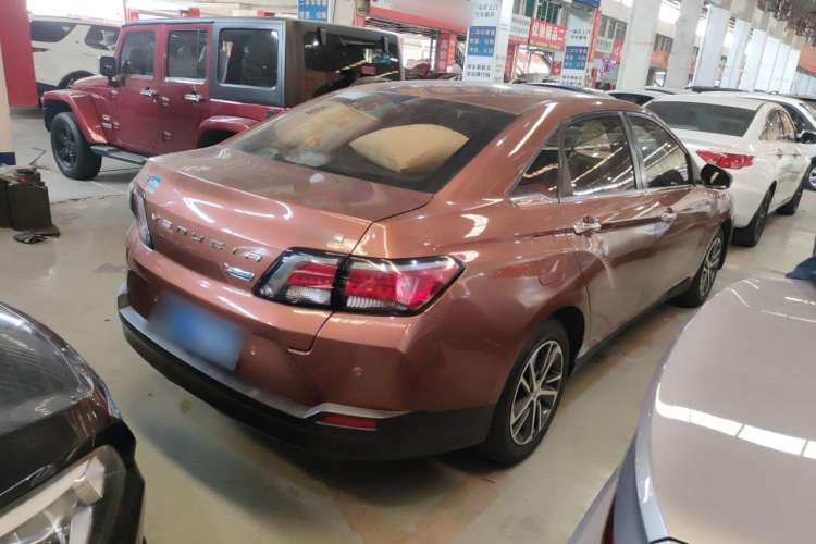 Used Venucia D60 2018 1.6L CVT Smart Connect Elite Edition Rear Right 45 Deg