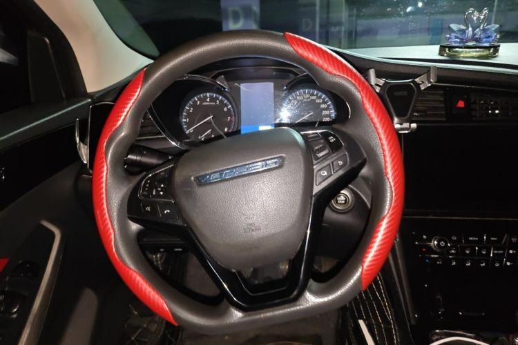 Used Venucia D60 2018 1.6L Manual Smart Connect Elite Edition Steering Wheel