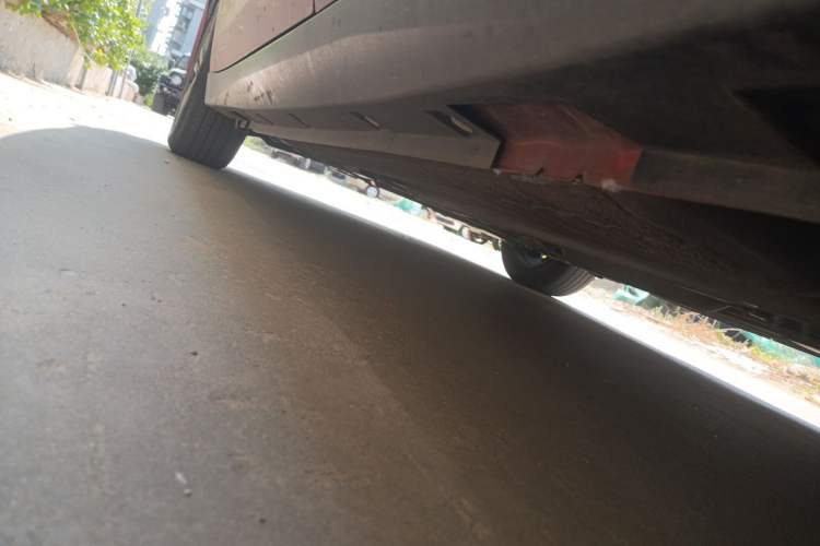 Used Venucia D60 2018 1.6L CVT Smart Connect Elite Edition Chassis Rear Left