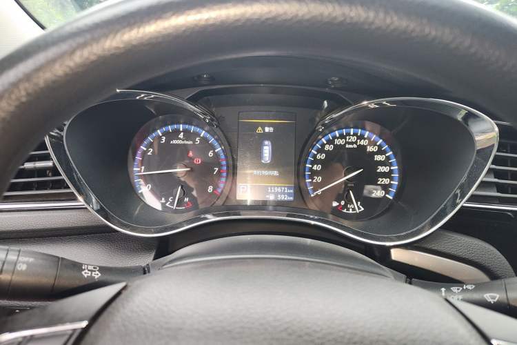 Used Venucia D60 2018 1.6L CVT Smart Connect Elite Edition Instrument Cluster