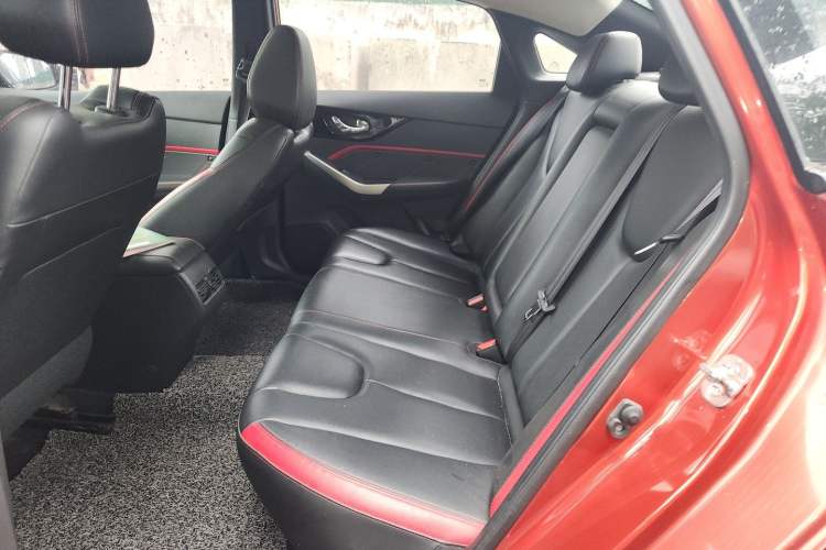 Used Venucia D60 2018 1.6L CVT Smart Connect Elite Edition Left Rear Seat