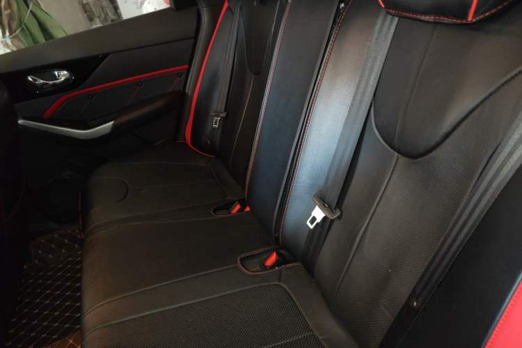 Used Venucia D60 2018 1.6L CVT Comfort Edition Left Rear Seat