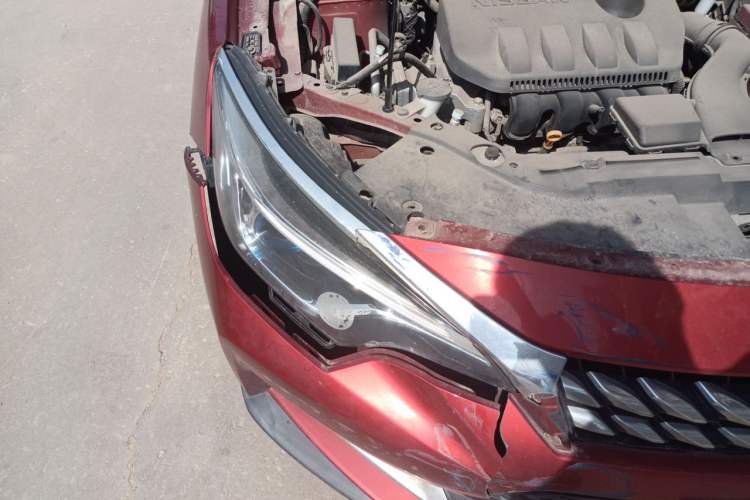 Used Venucia D60 2018 1.6L CVT Smart Connect Elite Edition Right Front Headlight