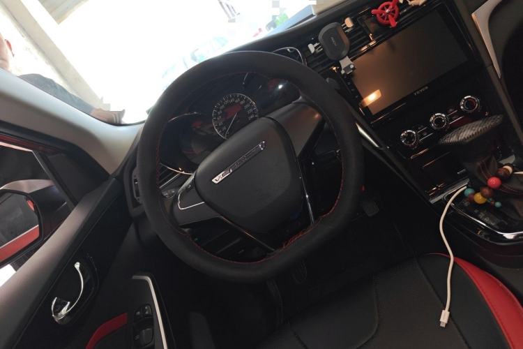 Used Venucia D60 2018 1.6L CVT Comfort Edition Steering Wheel