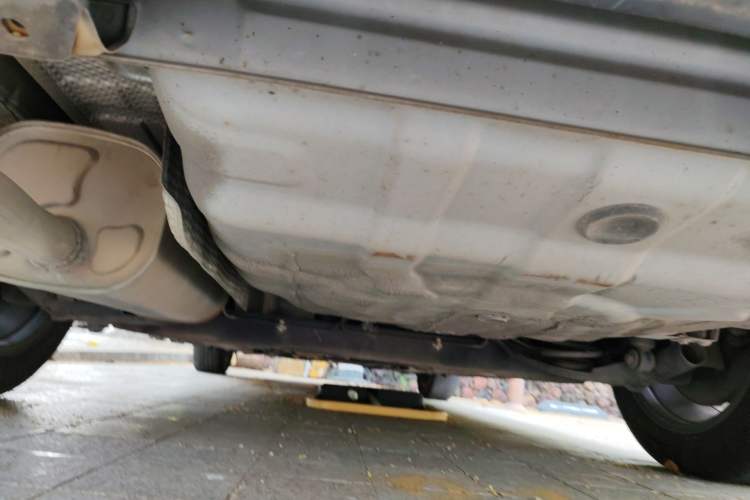 Used Venucia D60 2018 1.6L CVT Smart Connect Elite Edition Chassis Rear