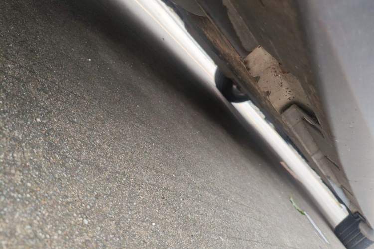 Used Venucia D60 2018 1.6L CVT Smart Connect Elite Edition Chassis Rear Right