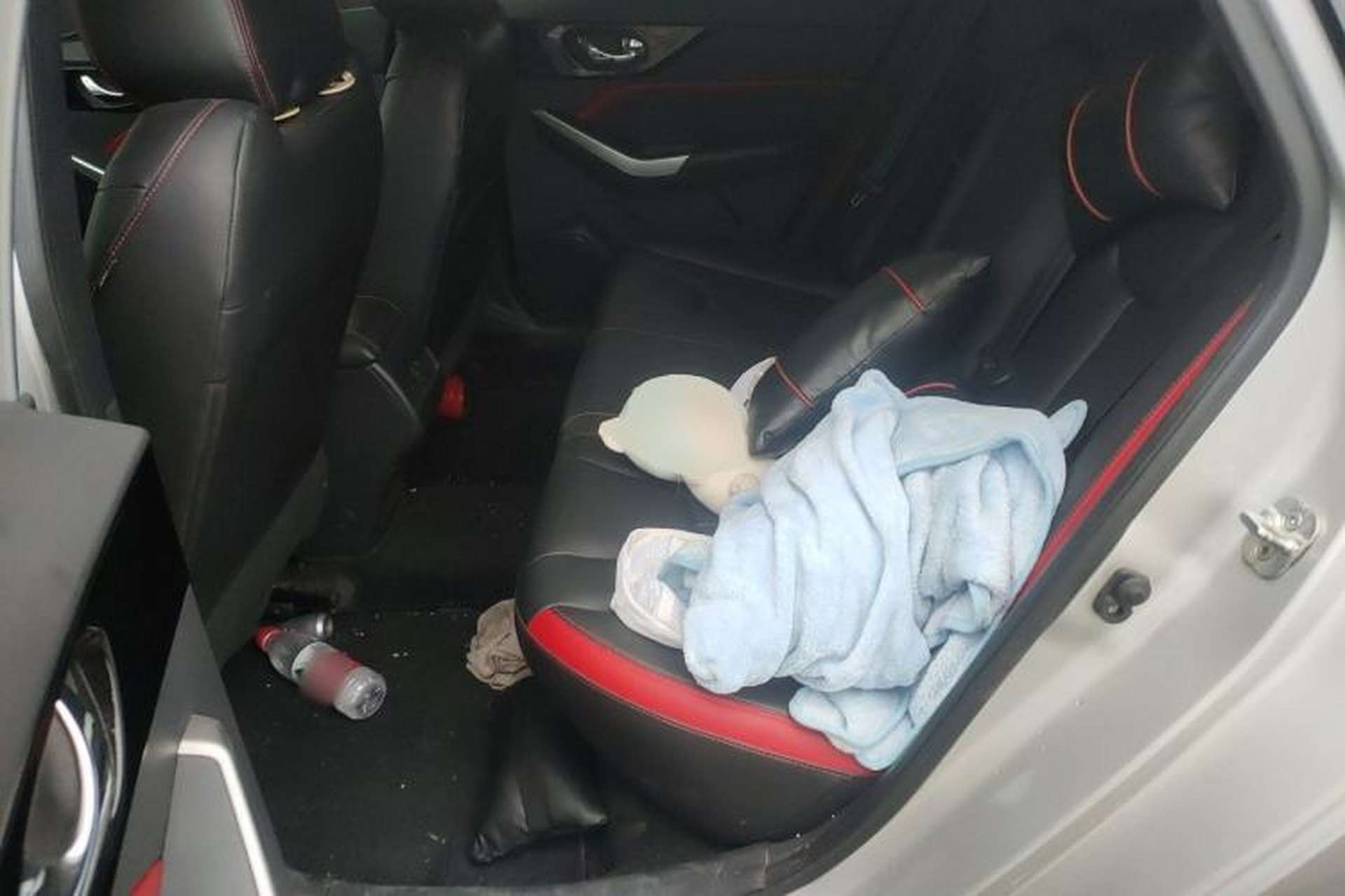 Used Venucia D60 2018 1.6L Manual Smart Connect Elite Edition Left Rear Seat