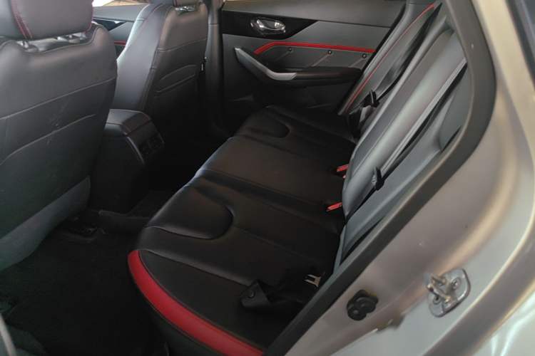 Used Venucia D60 2018 1.6L CVT Smart Connect Elite Edition Left Rear Seat
