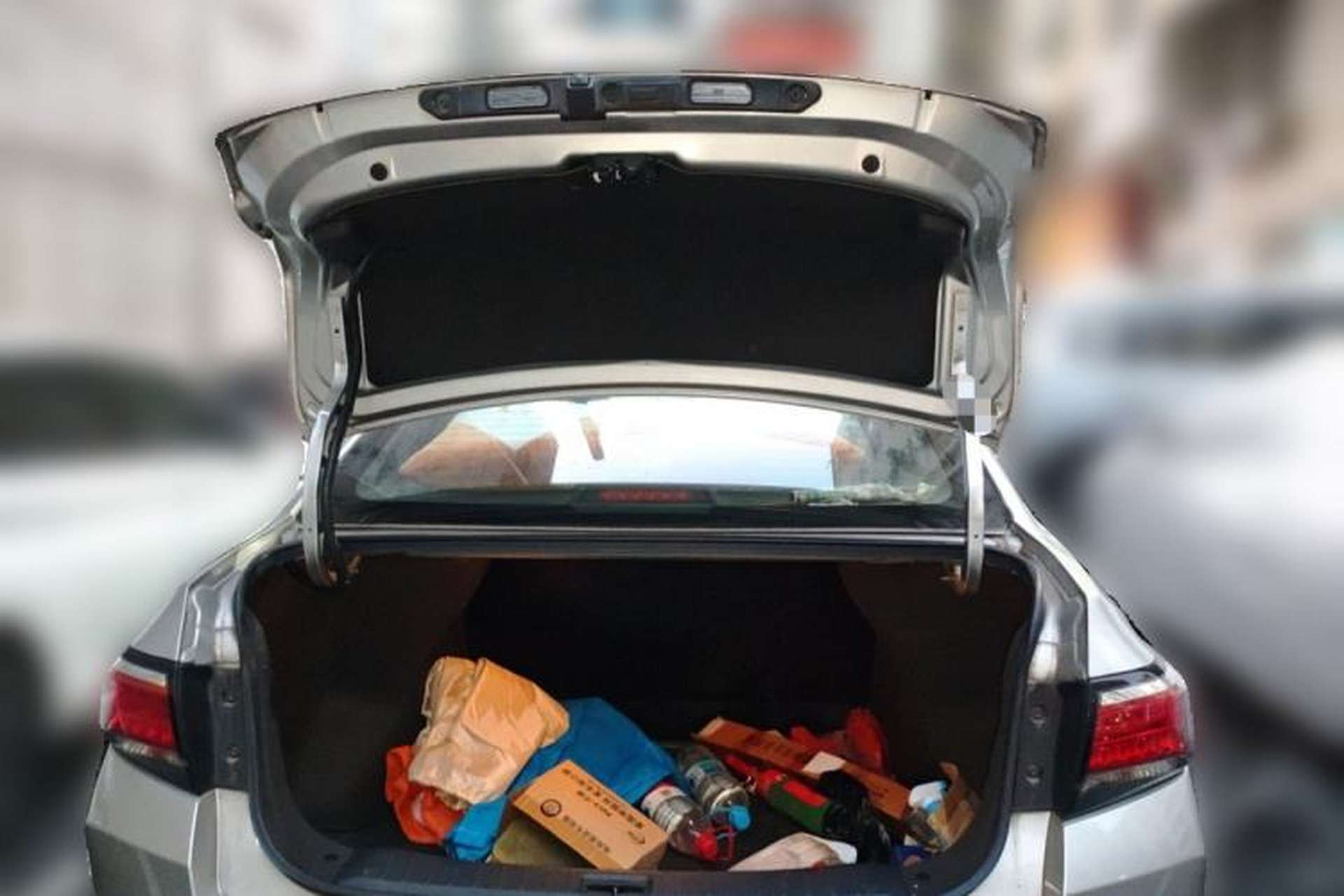 Used Venucia D60 2018 1.6L CVT Smart Connect Elite Edition Trunk