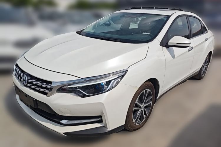 Used Venucia D60 2018 1.6L CVT Smart Connect Elite Edition Guazi used car, China used car export, Used car for sale, Used  cars, Cheapest cars for sale