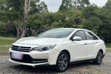 Used Venucia D60 2018 1.6L Manual Smart Connect Elite Edition