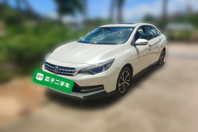 Used Venucia D60 2018 1.6L CVT Smart Connect Elite Edition Guazi used car, China used car export, Used car for sale, Used  cars, Cheapest cars for sale