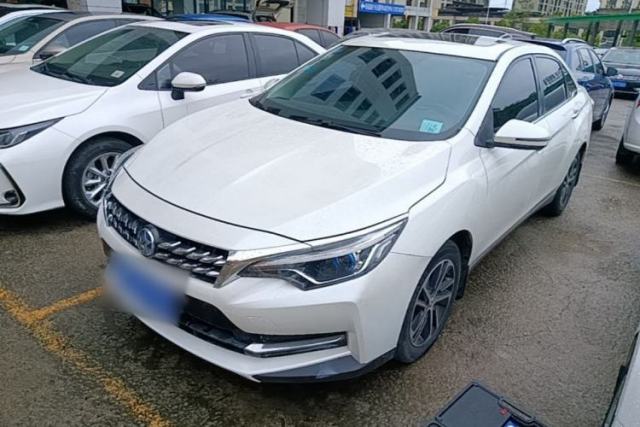 Used Venucia D60 2018 1.6L Manual Smart Connect Elite Edition