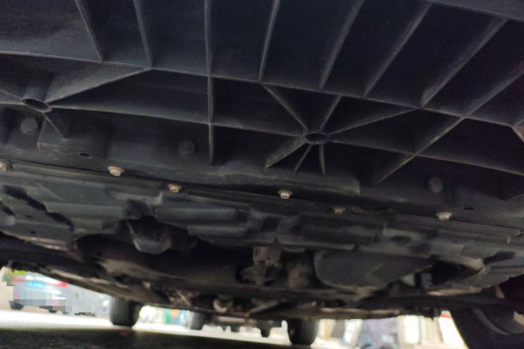 Used Venucia D60 2018 1.6L CVT Smart Connect Elite Edition Chassis Front