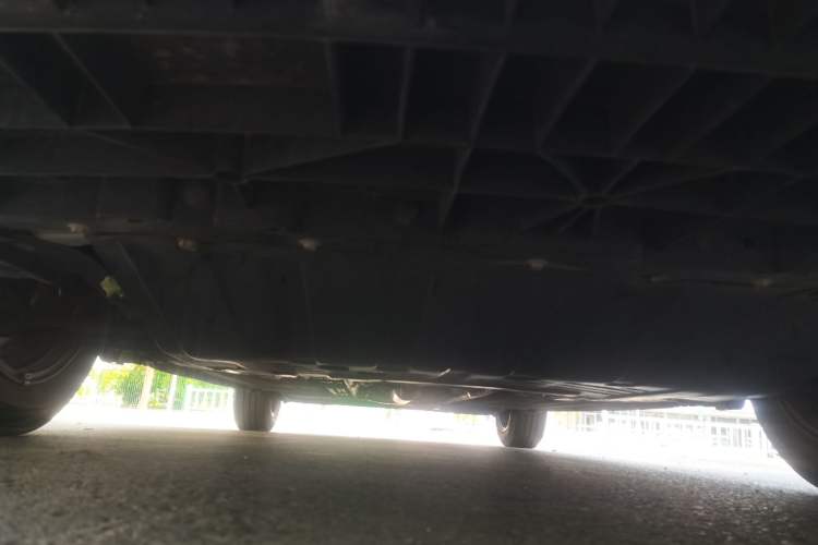 Used Venucia D60 2018 1.6L Manual Smart Connect Elite Edition Chassis Front