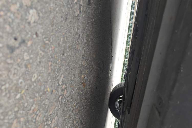 Used Venucia D60 2018 1.6L CVT Smart Connect Elite Edition Chassis Front