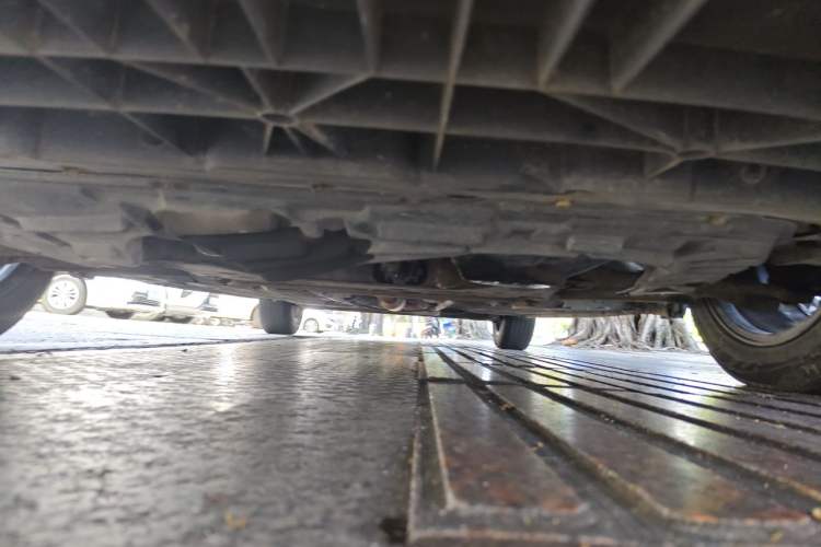 Used Venucia D60 2018 1.6L CVT Smart Connect Elite Edition Chassis Front