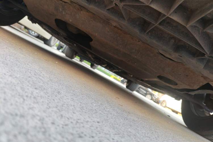 Used Venucia D60 2018 1.6L CVT Smart Connect Elite Edition Chassis Front