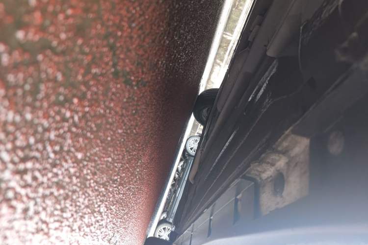 Used Venucia D60 2018 1.6L CVT Smart Connect Elite Edition Chassis Front Left