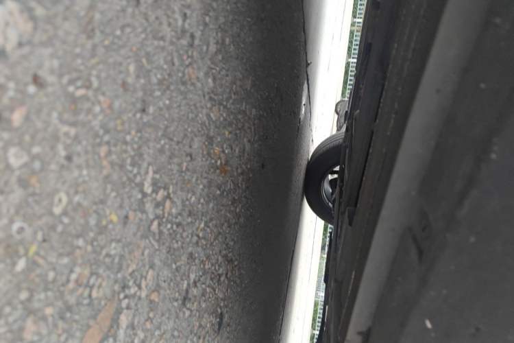 Used Venucia D60 2018 1.6L CVT Smart Connect Elite Edition Chassis Front Left