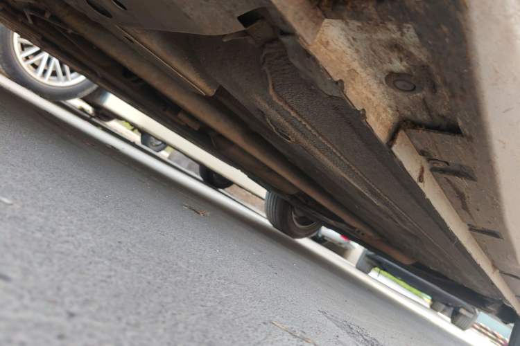 Used Venucia D60 2018 1.6L CVT Smart Connect Elite Edition Chassis Front Left