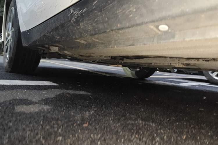 Used Venucia D60 2018 1.6L CVT Smart Connect Elite Edition Chassis Front Left