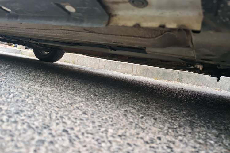 Used Venucia D60 2018 1.6L CVT Smart Connect Elite Edition Chassis Front Right