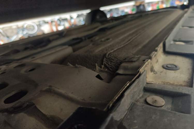 Used Venucia D60 2018 1.6L CVT Smart Connect Elite Edition Chassis Front Right