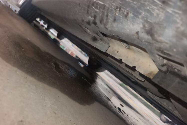 Used Venucia D60 2018 1.6L Manual Smart Connect Elite Edition Chassis Front Right