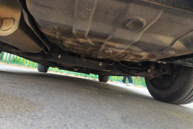 Used Venucia D60 2018 1.6L Manual Smart Connect Elite Edition Chassis Rear