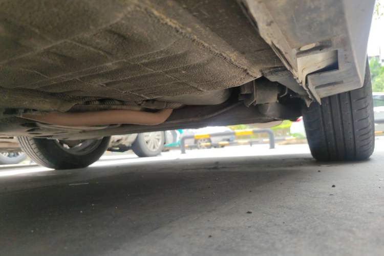 Used Venucia D60 2018 1.6L CVT Smart Connect Elite Edition Chassis Rear Left