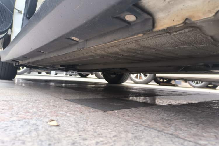 Used Venucia D60 2018 1.6L CVT Smart Connect Elite Edition Chassis Rear Left