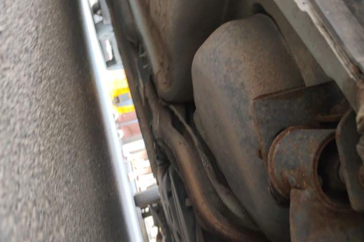 Used Venucia D60 2018 1.6L CVT Smart Connect Elite Edition Chassis Rear Left