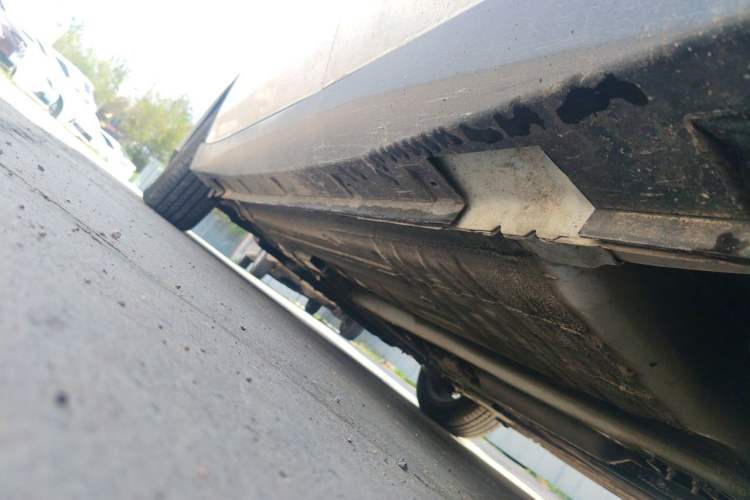 Used Venucia D60 2018 1.6L CVT Smart Connect Elite Edition Chassis Rear Left