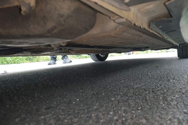 Used Venucia D60 2018 1.6L CVT Smart Connect Elite Edition Chassis Rear Right