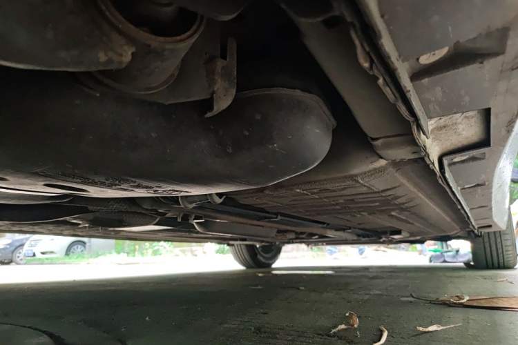 Used Venucia D60 2018 1.6L Manual Smart Connect Elite Edition Chassis Rear Right