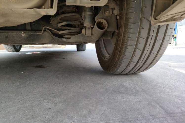 Used Venucia D60 2018 1.6L CVT Smart Connect Luxury Edition Chassis Rear Right
