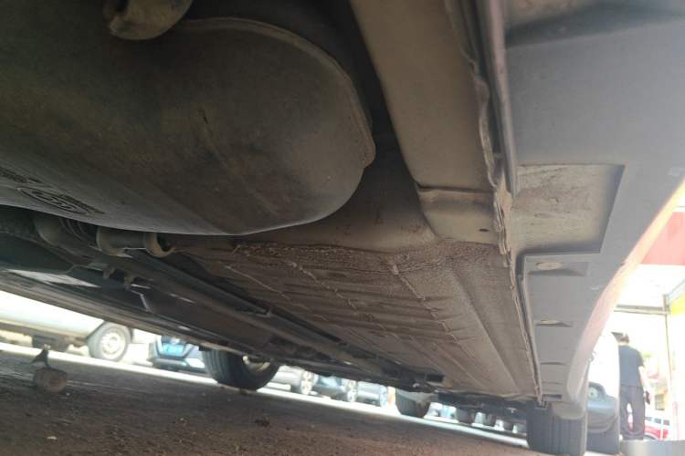 Used Venucia D60 2018 1.6L CVT Smart Connect Elite Edition Chassis Rear Right