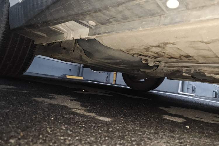 Used Venucia D60 2018 1.6L CVT Smart Connect Elite Edition Chassis Rear Right