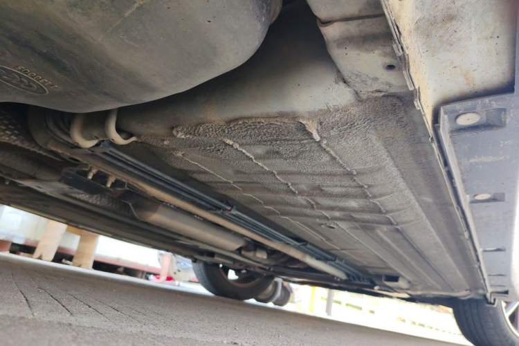 Used Venucia D60 2018 1.6L Manual Smart Connect Elite Edition Chassis Rear Right