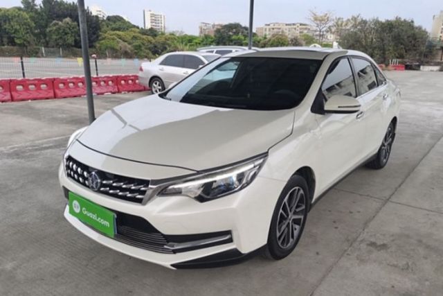 Used Venucia D60 2018 1.6L CVT Smart Connect Elite Edition