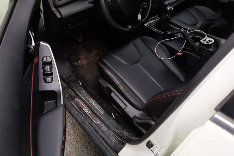 Used Venucia D60 2018 1.6L Manual Comfort Edition Driver Seat