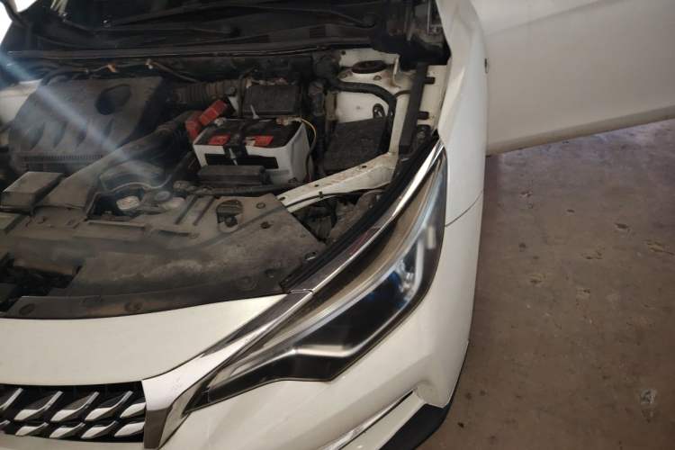 Used Venucia D60 2018 1.6L CVT Comfort Edition Engine Bay Left