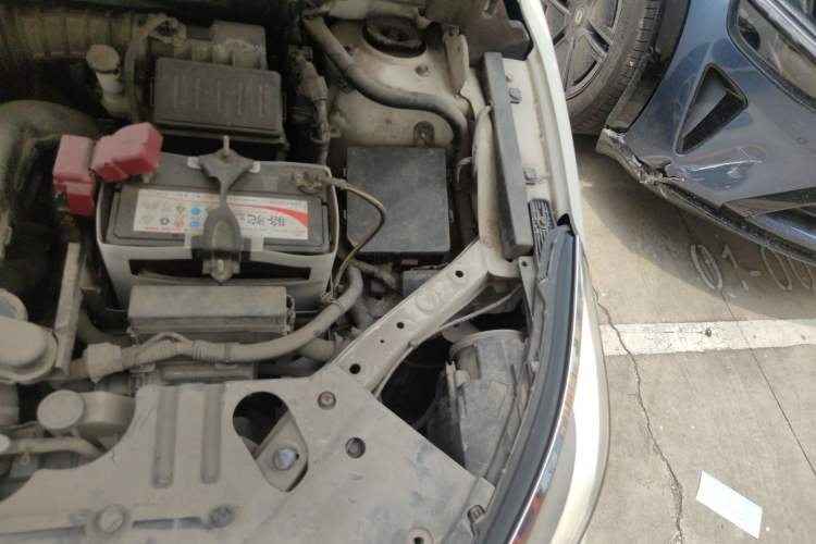 Used Venucia D60 2018 1.6L CVT Smart Connect Elite Edition Engine Bay Left