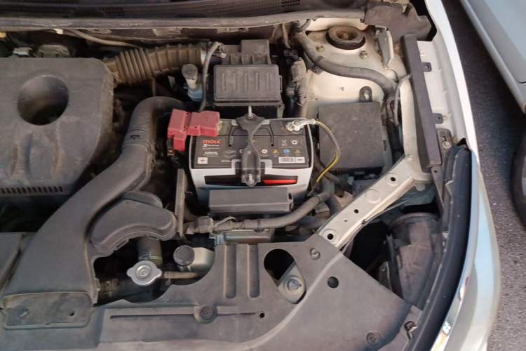 Used Venucia D60 2018 1.6L CVT Smart Connect Luxury Edition Engine Bay Left