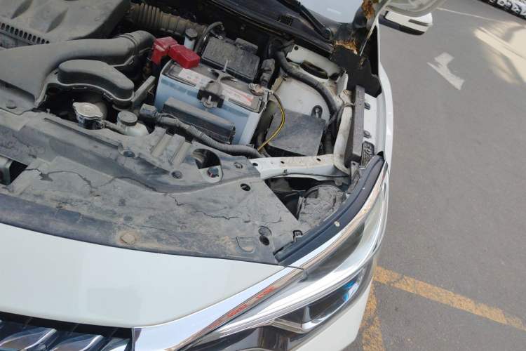 Used Venucia D60 2018 1.6L CVT Smart Connect Elite Edition Engine Bay Left