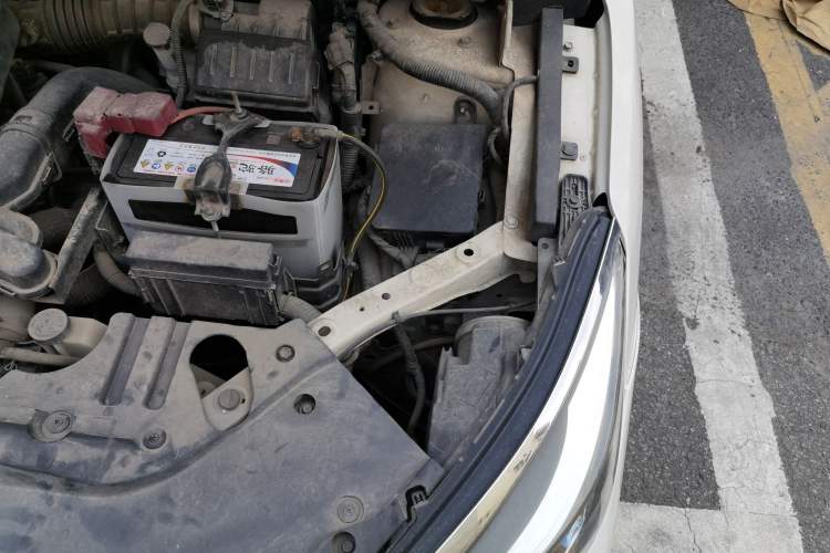 Used Venucia D60 2018 1.6L Manual Comfort Edition Engine Bay Left