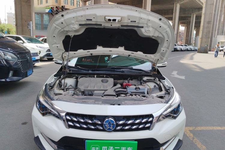 Used Venucia D60 2018 1.6L CVT Smart Connect Elite Edition Engine Bay